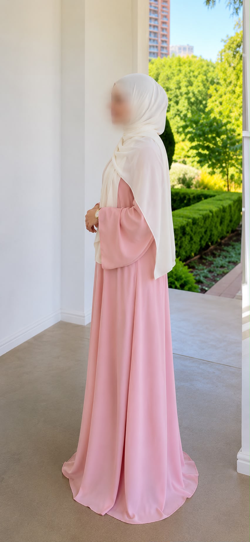 Abaya Triple Cloche Rosaline à manches très évasées – Rose Pastel