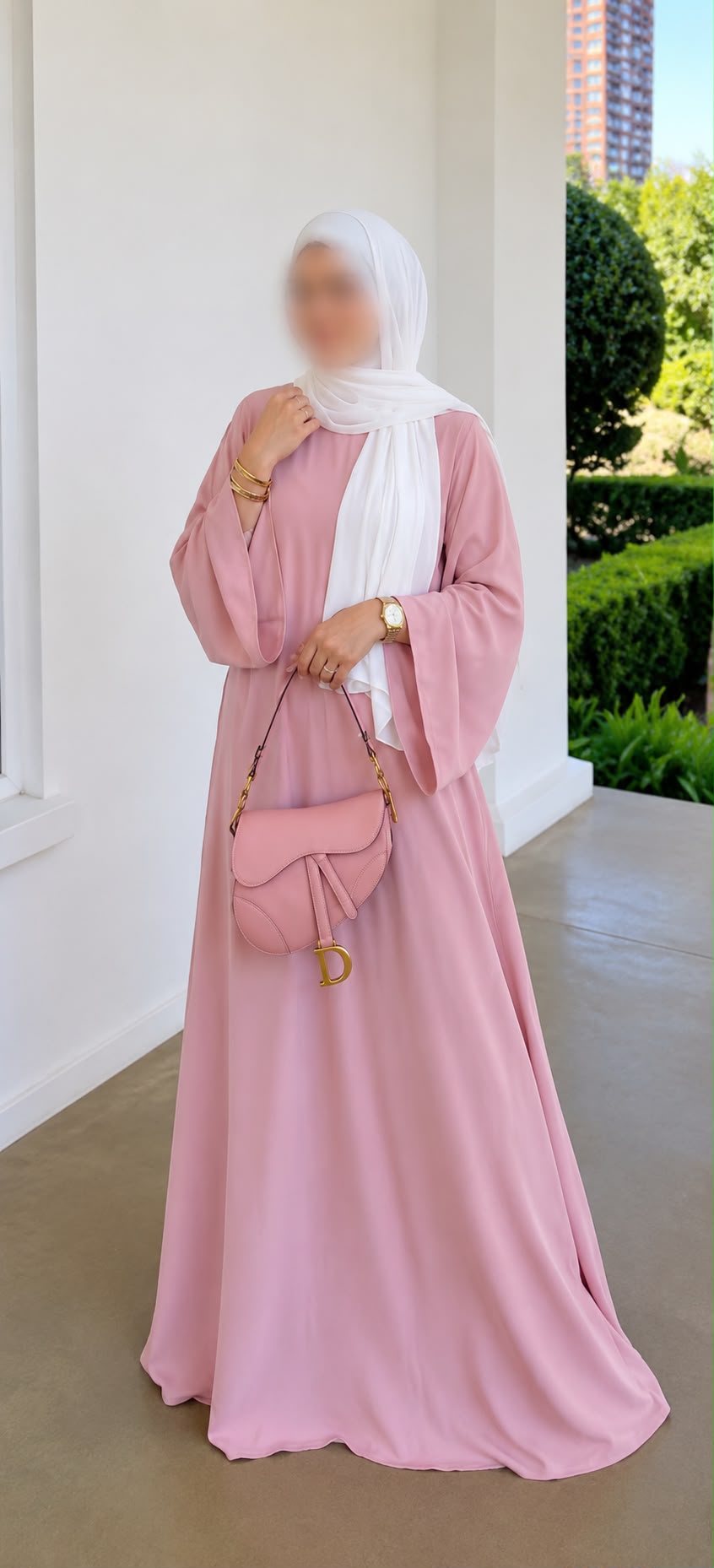 Abaya Triple Cloche Rosaline à manches très évasées – Rose Pastel
