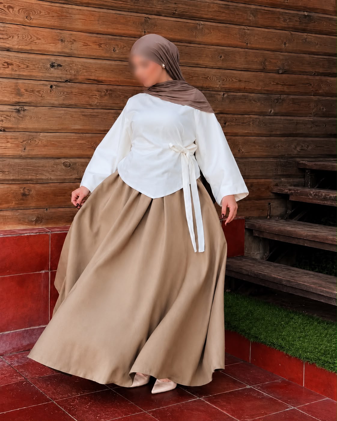 Ensemble Femme Deux Pièces – Haut à Nœud Latéral & Jupe Longue Ample
